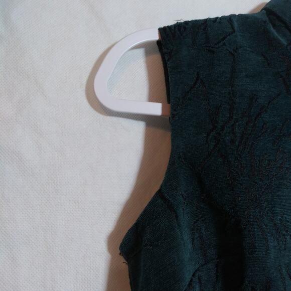 Mark by Avon Teal Appeal Women's Sleeveless Tapestry Blouse Size Small - Picture 3 of 10